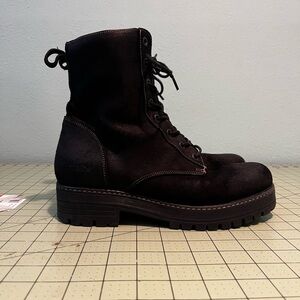 Taos Women’s Groupie Boots Size 8